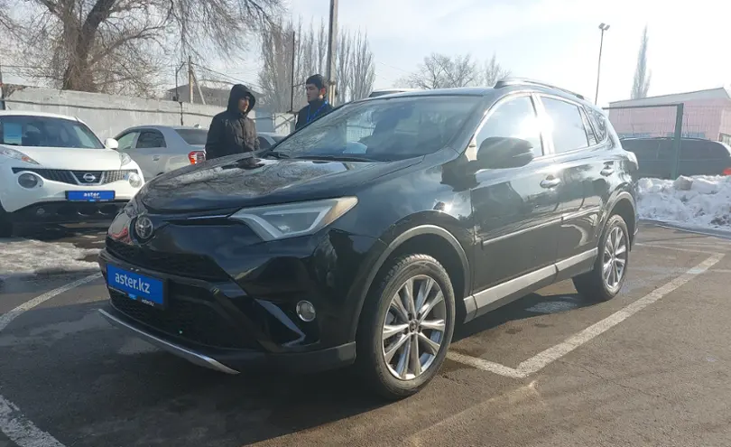 Toyota RAV4 2018 года за 13 000 000 тг. в Алматы