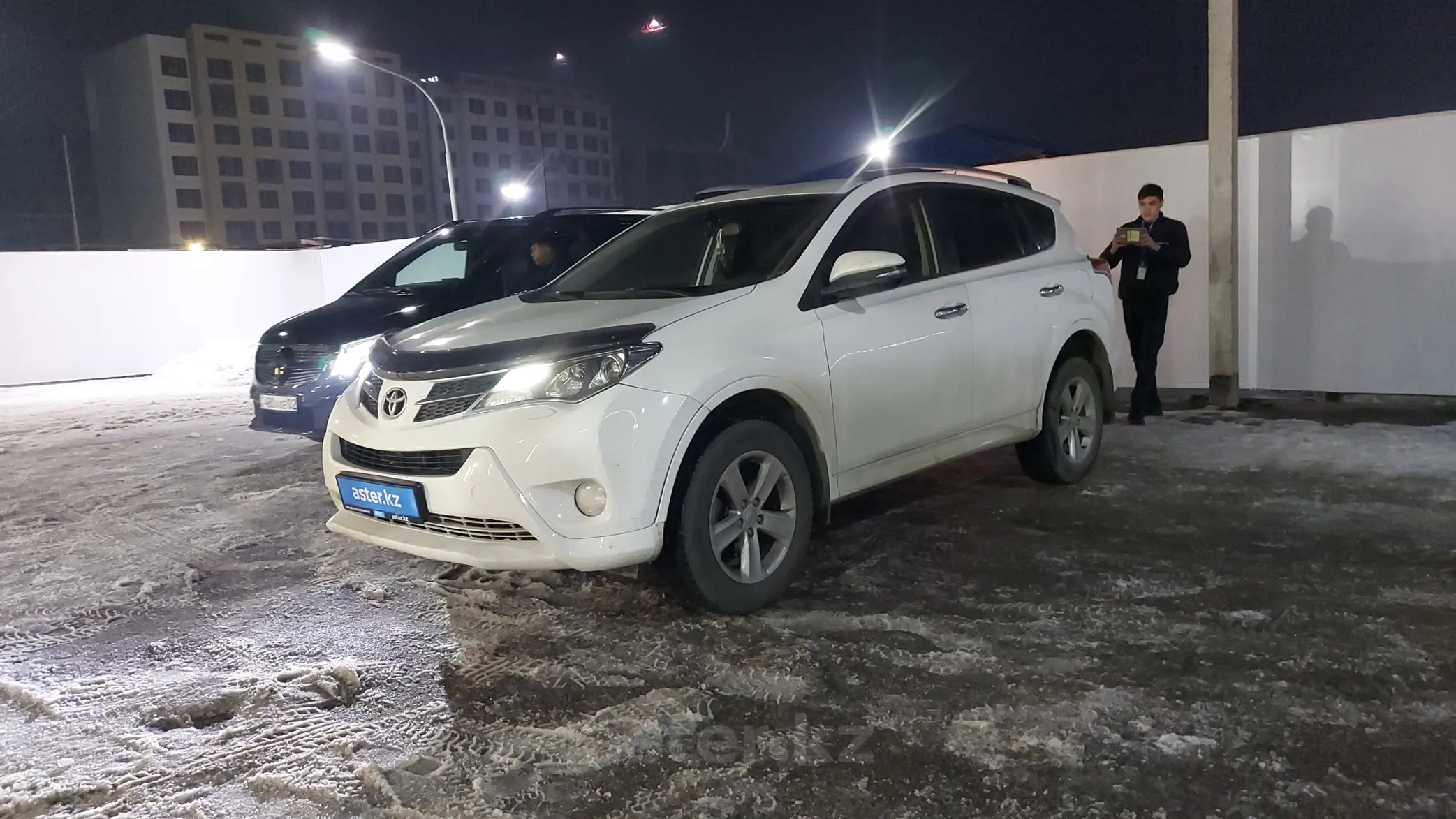 Toyota RAV4 2013