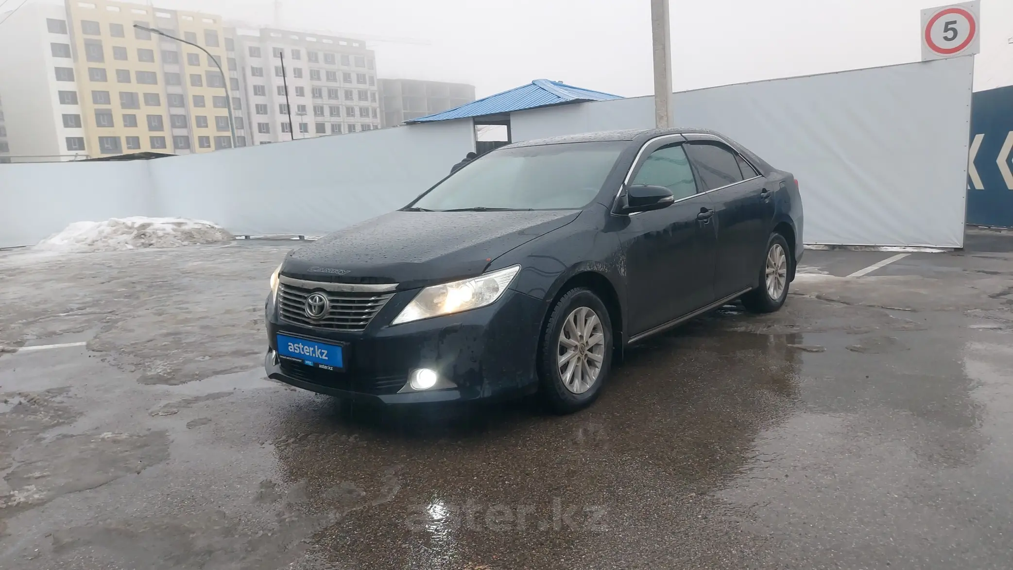 Toyota Camry 2012