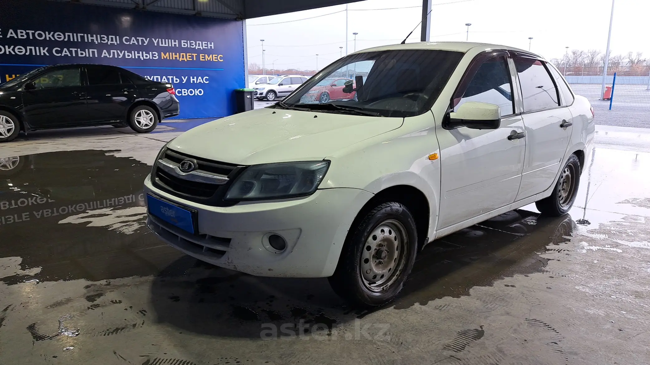 LADA (ВАЗ) Granta 2012