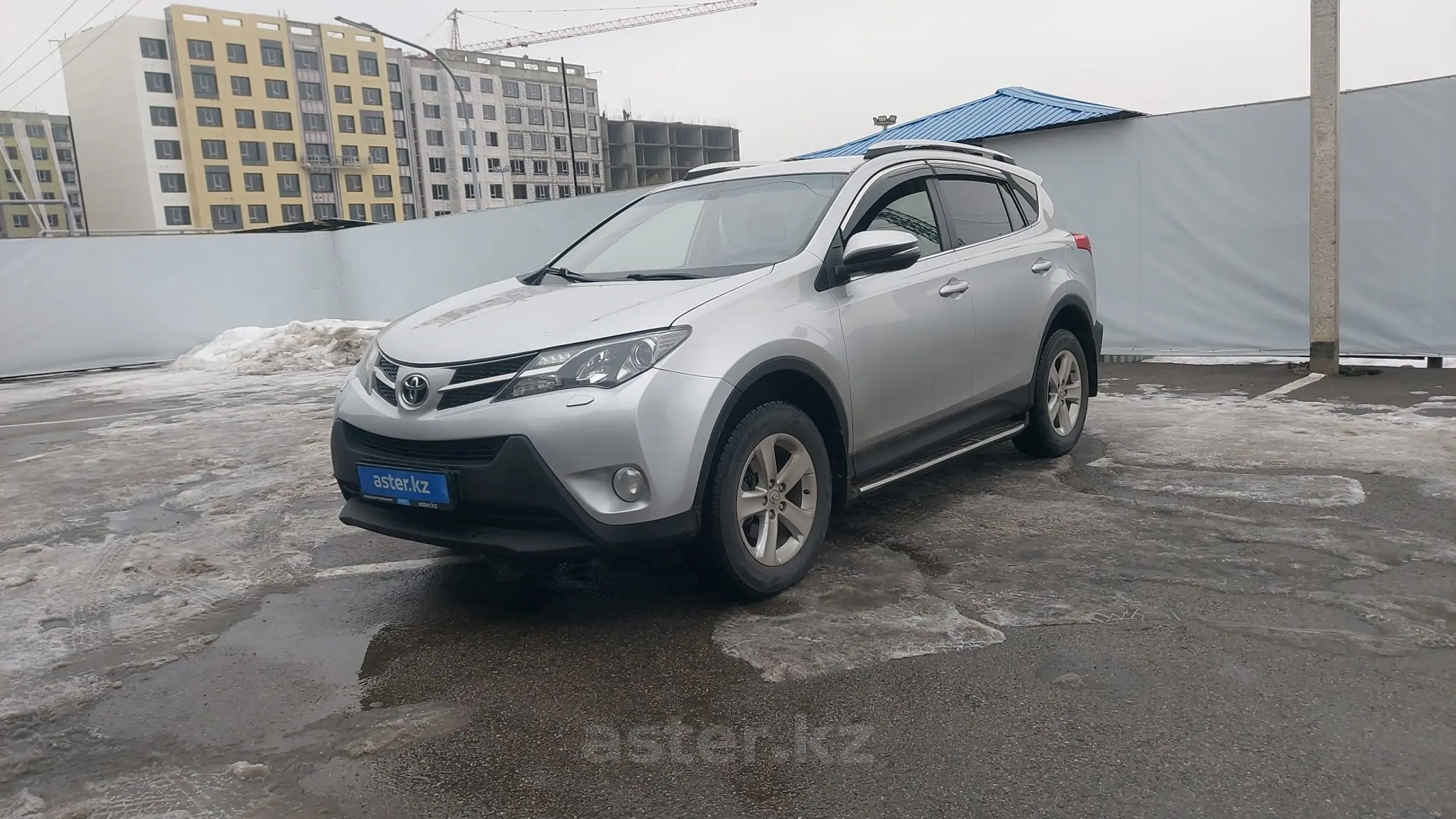 Toyota RAV4 2013