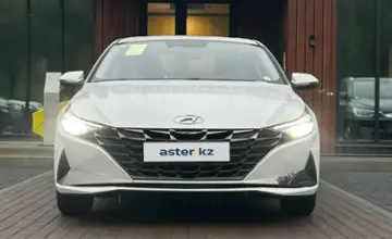 Hyundai Elantra 2023 года за 10 700 000 тг. в Алматы фото 2