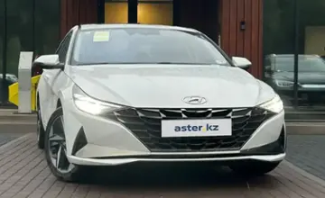 Hyundai Elantra 2023 года за 10 700 000 тг. в Алматы фото 3