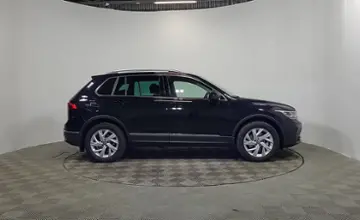 Volkswagen Tiguan 2021 года за 16 650 000 тг. в Алматы фото 4