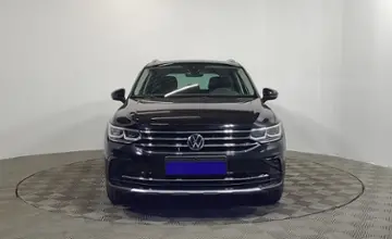 Volkswagen Tiguan 2021 года за 16 650 000 тг. в Алматы фото 2