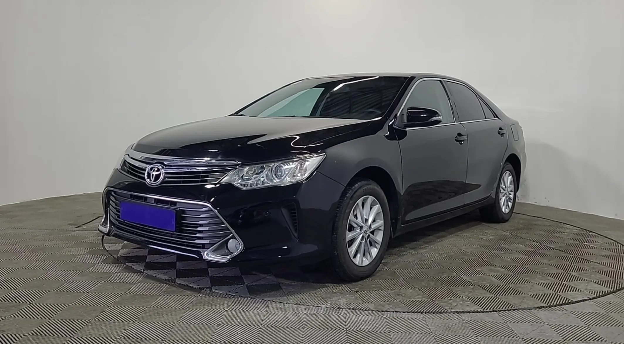 Toyota Camry 2015