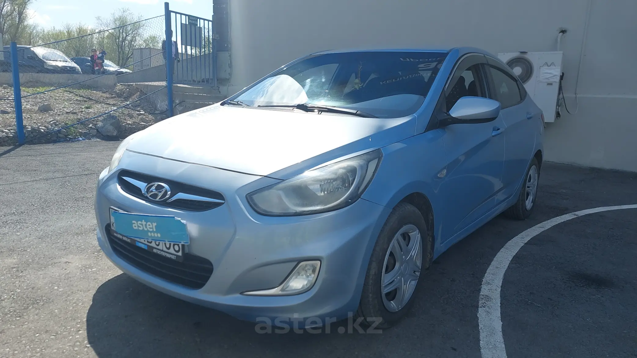 Купить Hyundai Accent 2013 года в Таразе, цена 5700000 тенге. Продажа  Hyundai Accent в Таразе - Aster.kz. №c810101