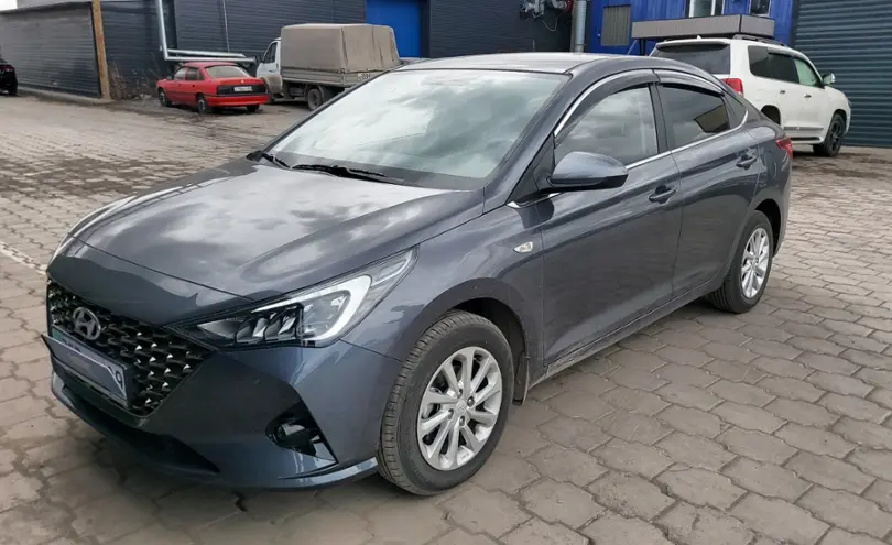 Hyundai Accent 2021 года за 10 500 000 тг. в Караганда