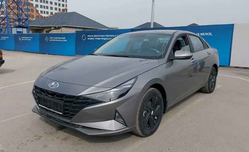 Hyundai Elantra 2023 года за 12 500 000 тг. в Шымкент