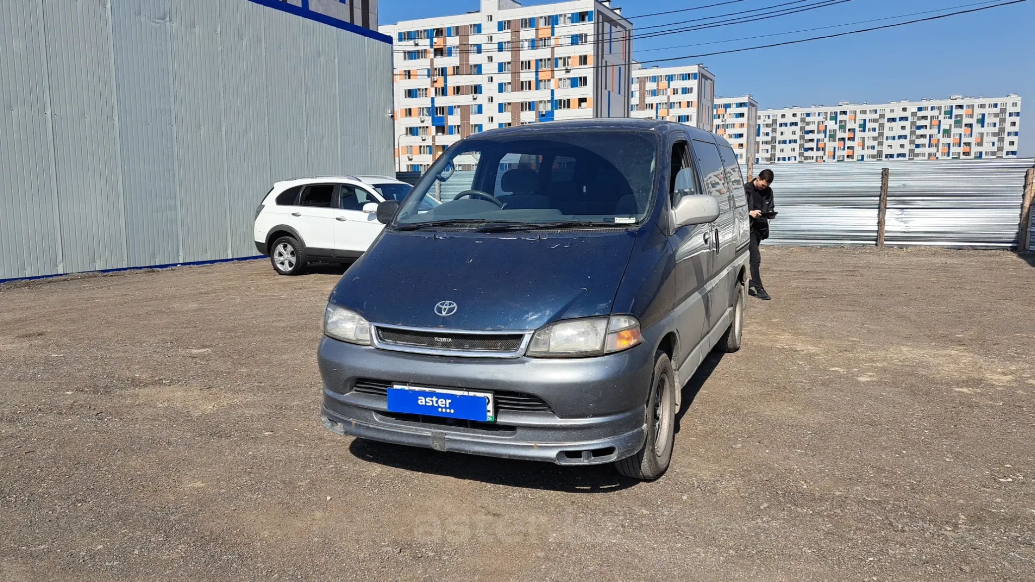 Toyota Granvia 1995