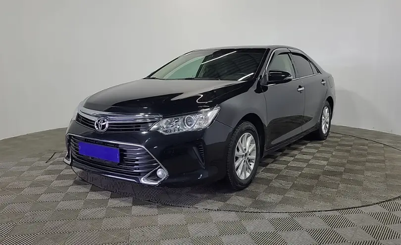 Toyota Camry 2017 года за 10 390 000 тг. в Алматы