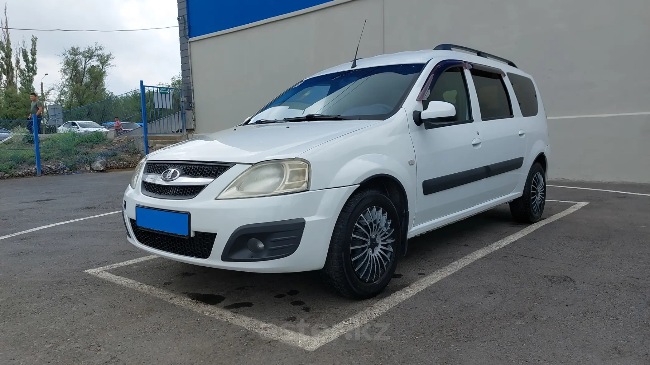 LADA (ВАЗ) Largus 2015