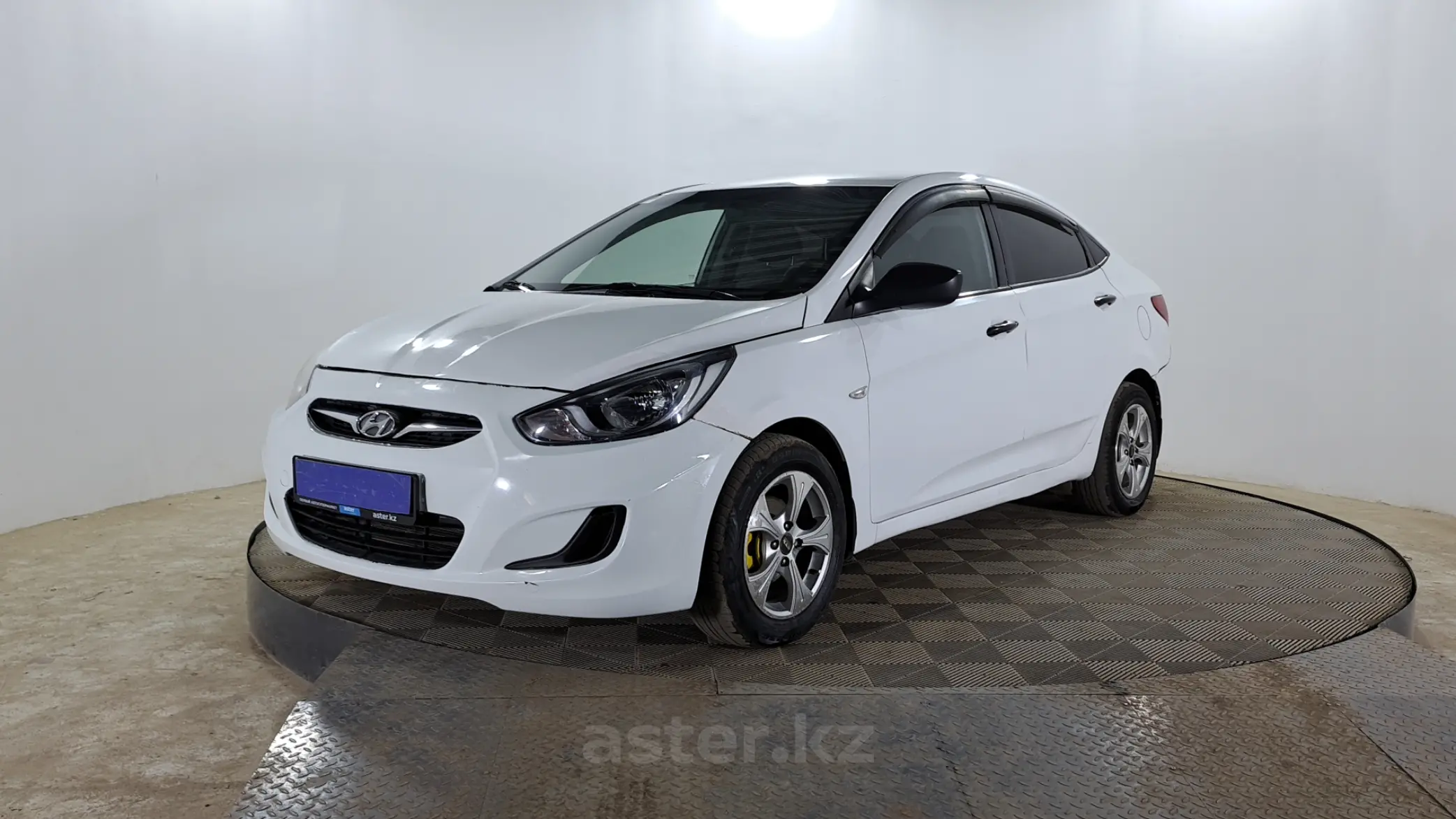 Hyundai Accent 2014