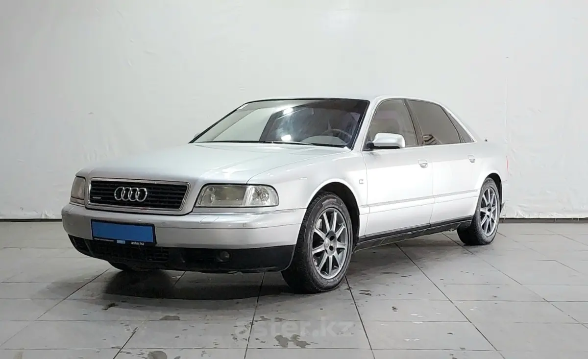 2000 Audi A8