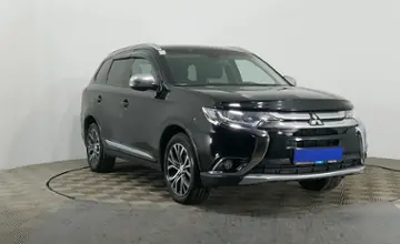 Mitsubishi Outlander 2015 года за 8 790 000 тг. в Астана фото 3