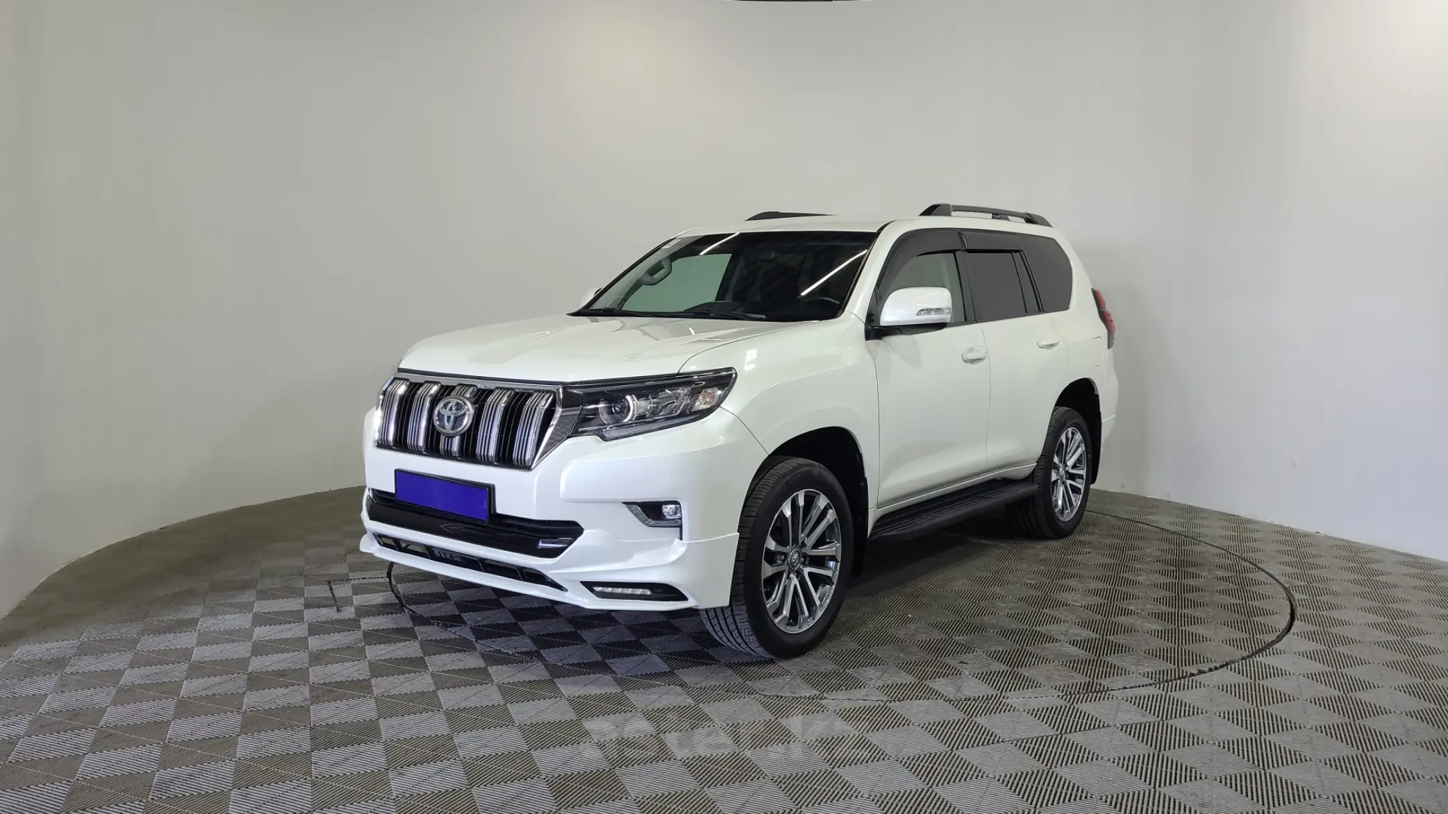 Toyota Land Cruiser Prado 2015