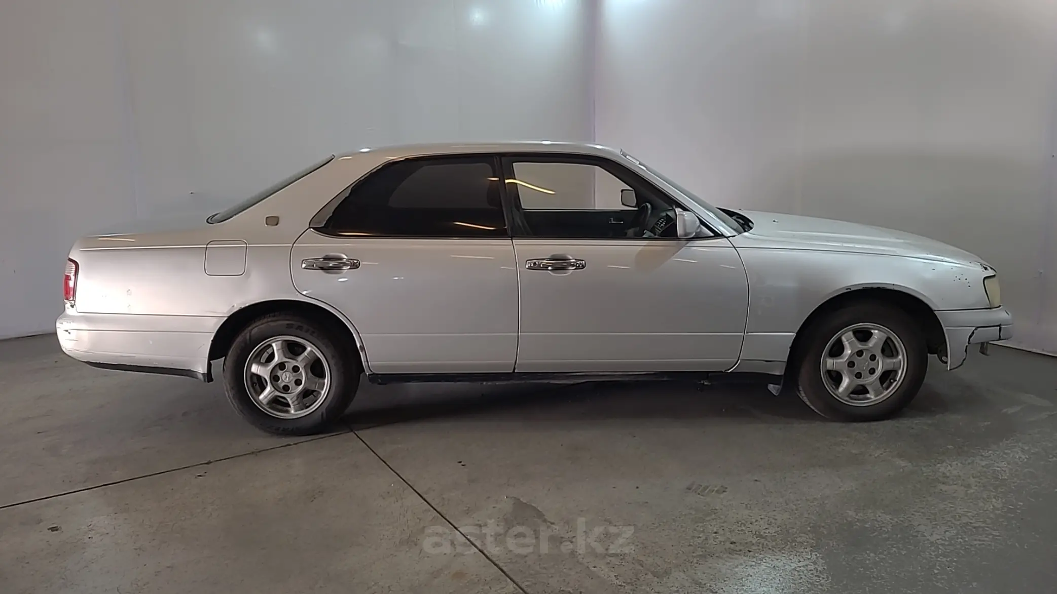 Купить Nissan Gloria 1996 года в Усть-Каменогорске, цена 990000 тенге.  Продажа Nissan Gloria в Усть-Каменогорске - Aster.kz. №249145