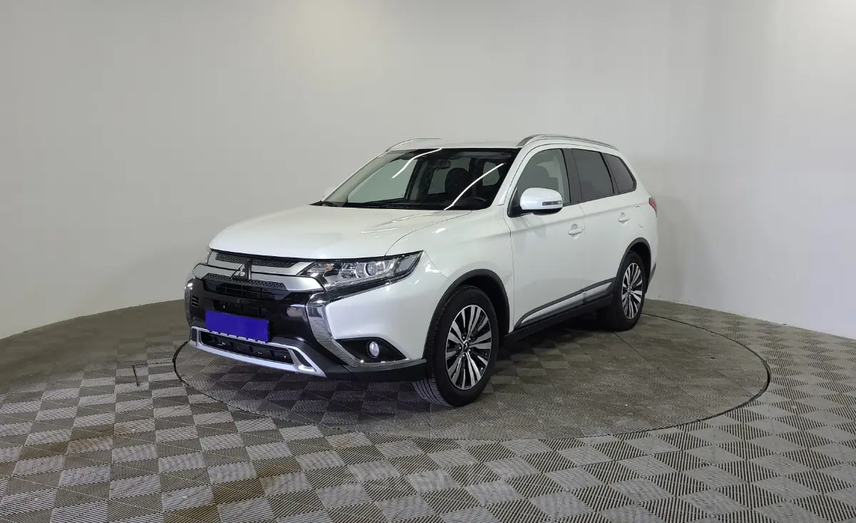 2020 Mitsubishi Outlander