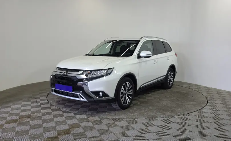 Mitsubishi Outlander 2020 года за 10 700 000 тг. в Алматы