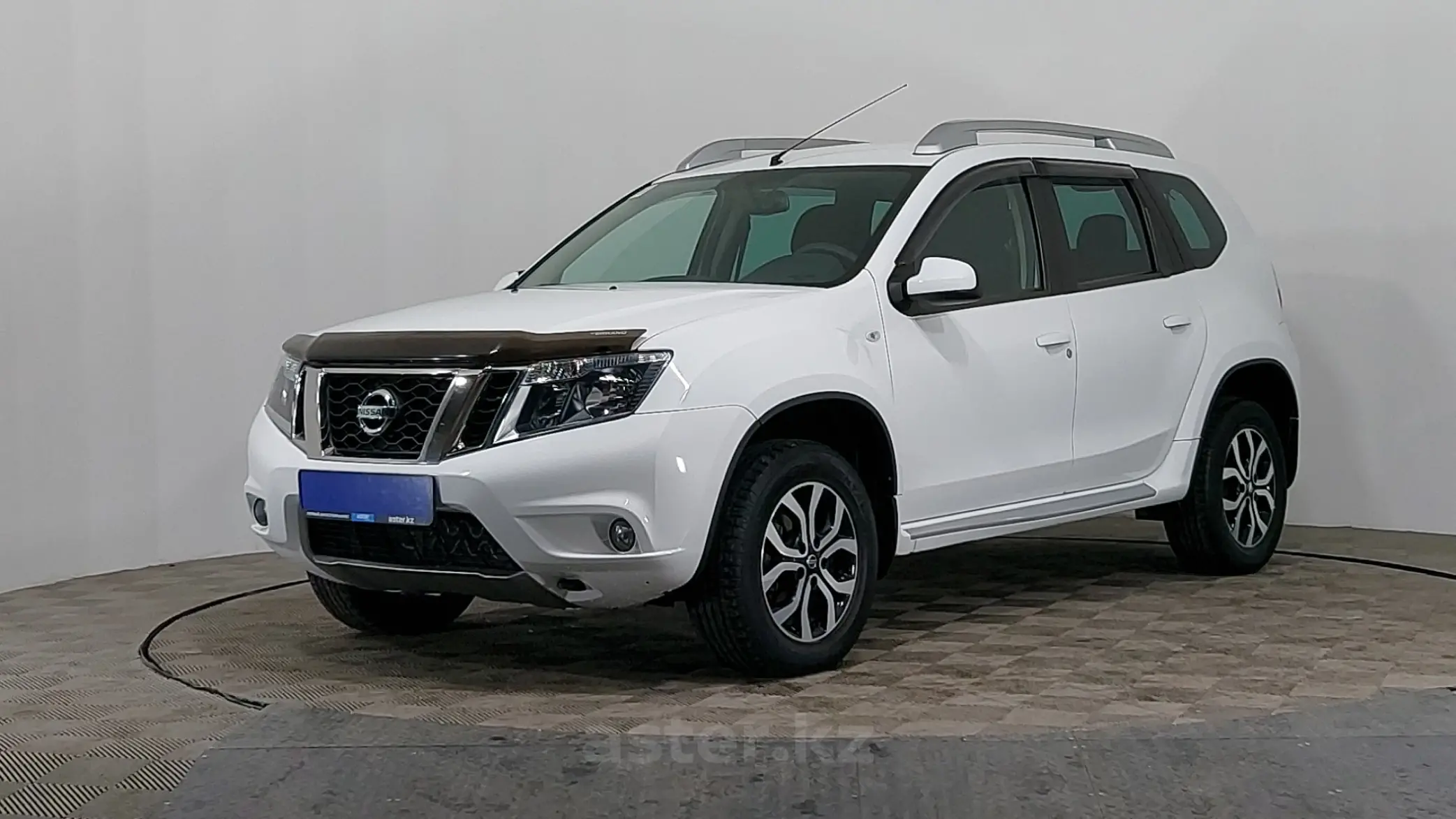 Ниссан террано 2017г. Ниссан Террано 2017. Nissan Terrano 2017 двигатель. Разболтовка Ниссан Террано 2017. Ниссан Террано 2017г объем багажника.