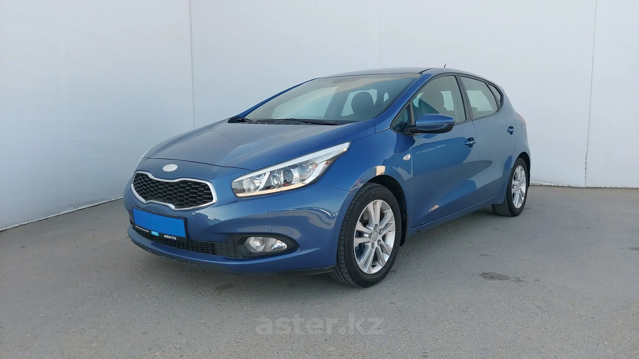 Kia Ceed Blue 2014