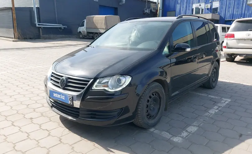 Volkswagen Touran 2009 года за 5 500 000 тг. в Караганда