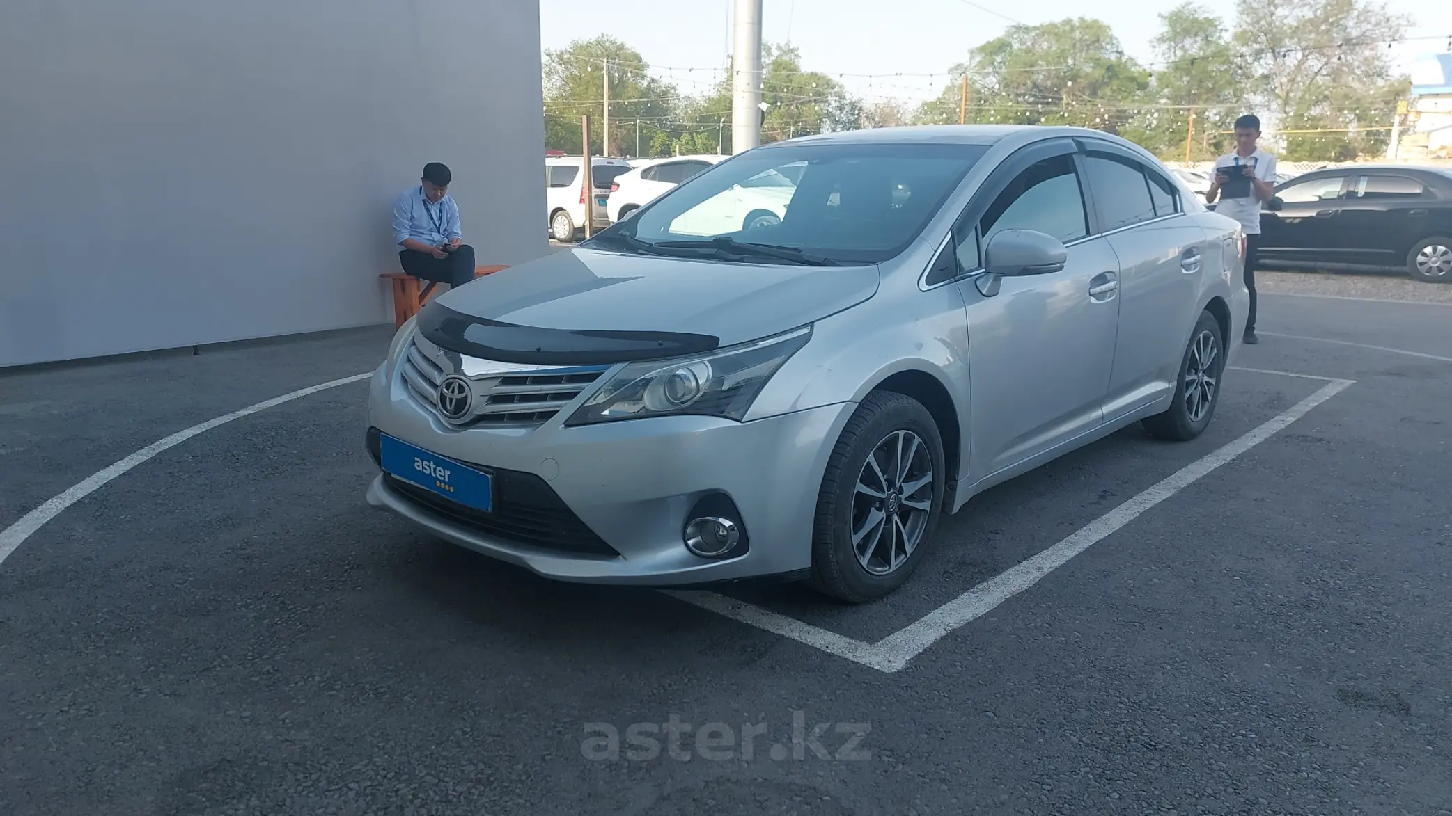 Toyota Avensis 2013