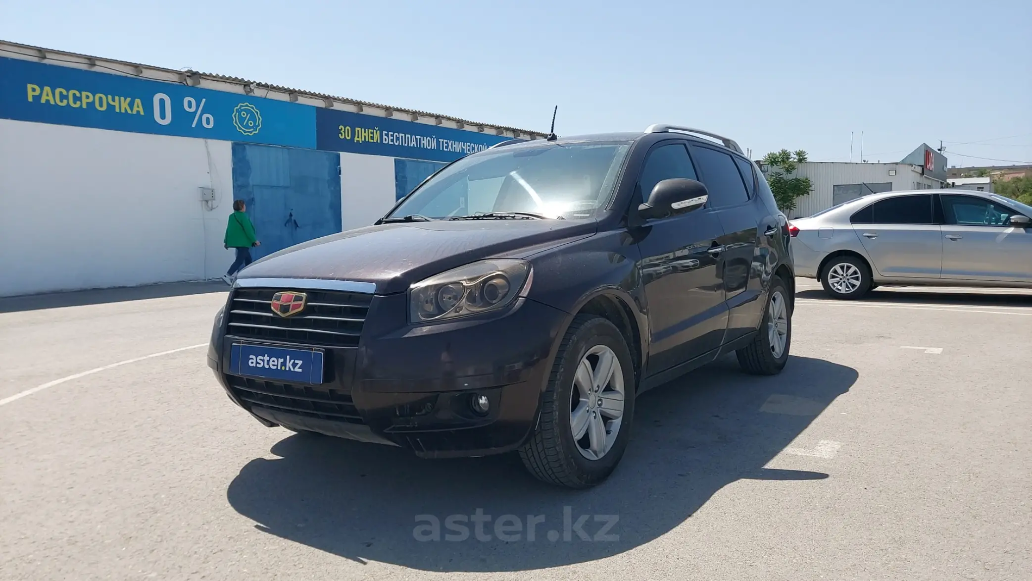 Geely Emgrand X7 2013