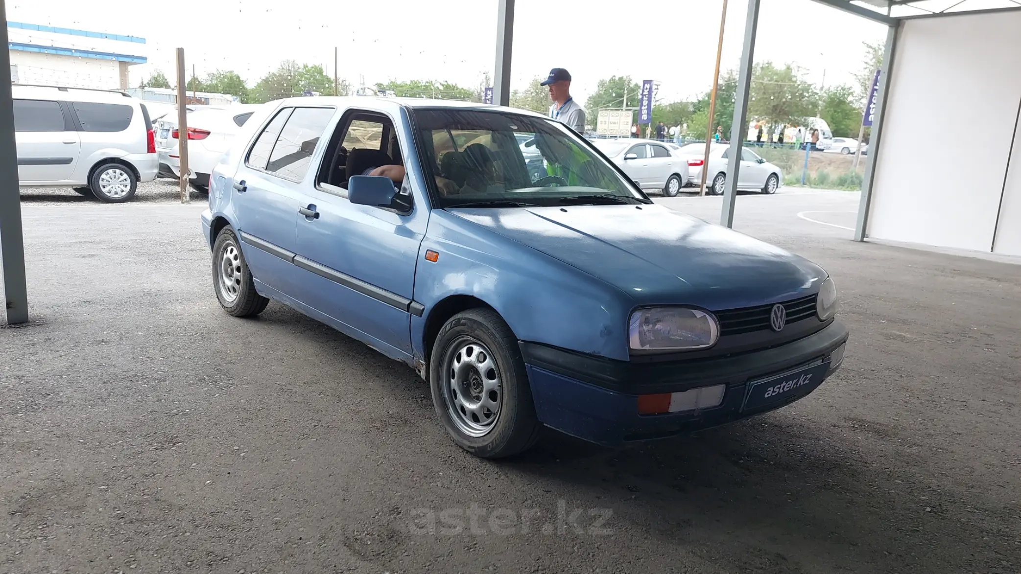 Купить Volkswagen Golf 1991 года в Таразе, цена 1300000 тенге. Продажа  Volkswagen Golf в Таразе - Aster.kz. №c832992