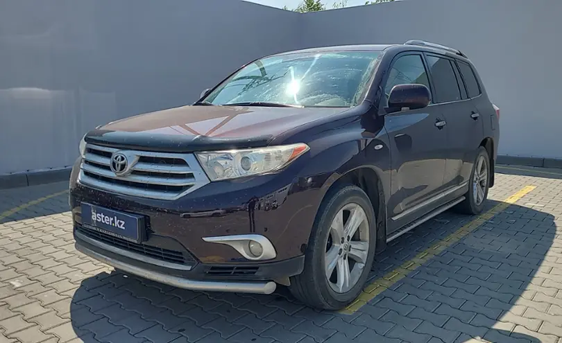 Toyota Highlander 2012 года за 15 000 000 тг. в Кокшетау