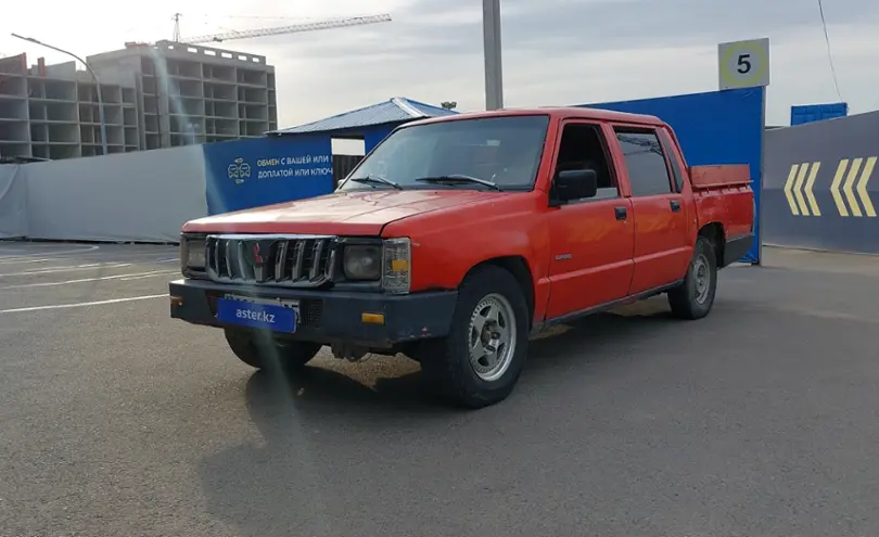 Mitsubishi L200 1994 года за 1 000 000 тг. в Алматы