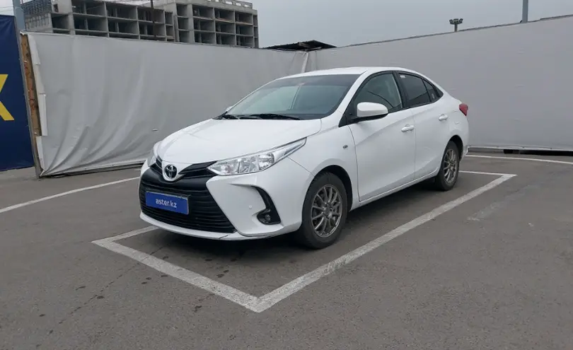 Toyota Yaris 2021 года за 10 500 000 тг. в Алматы