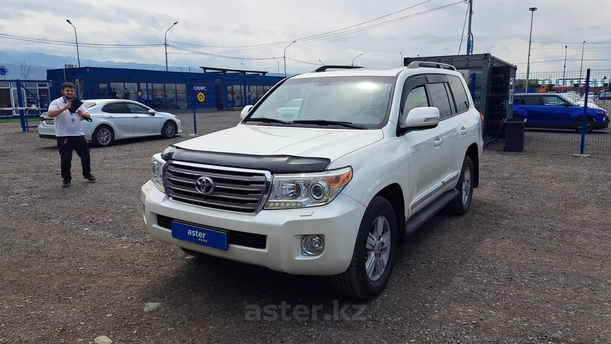 Toyota Land Cruiser 2014