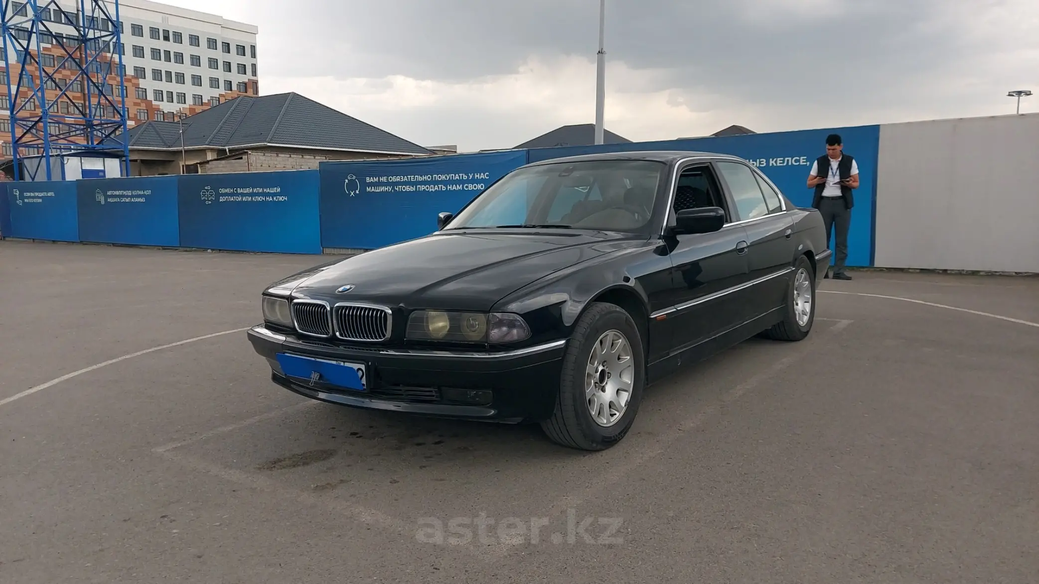 Купить BMW 7 серии 1996 года в Шымкенте, цена 3000000 тенге. Продажа BMW 7  серии в Шымкенте - Aster.kz. №c837687