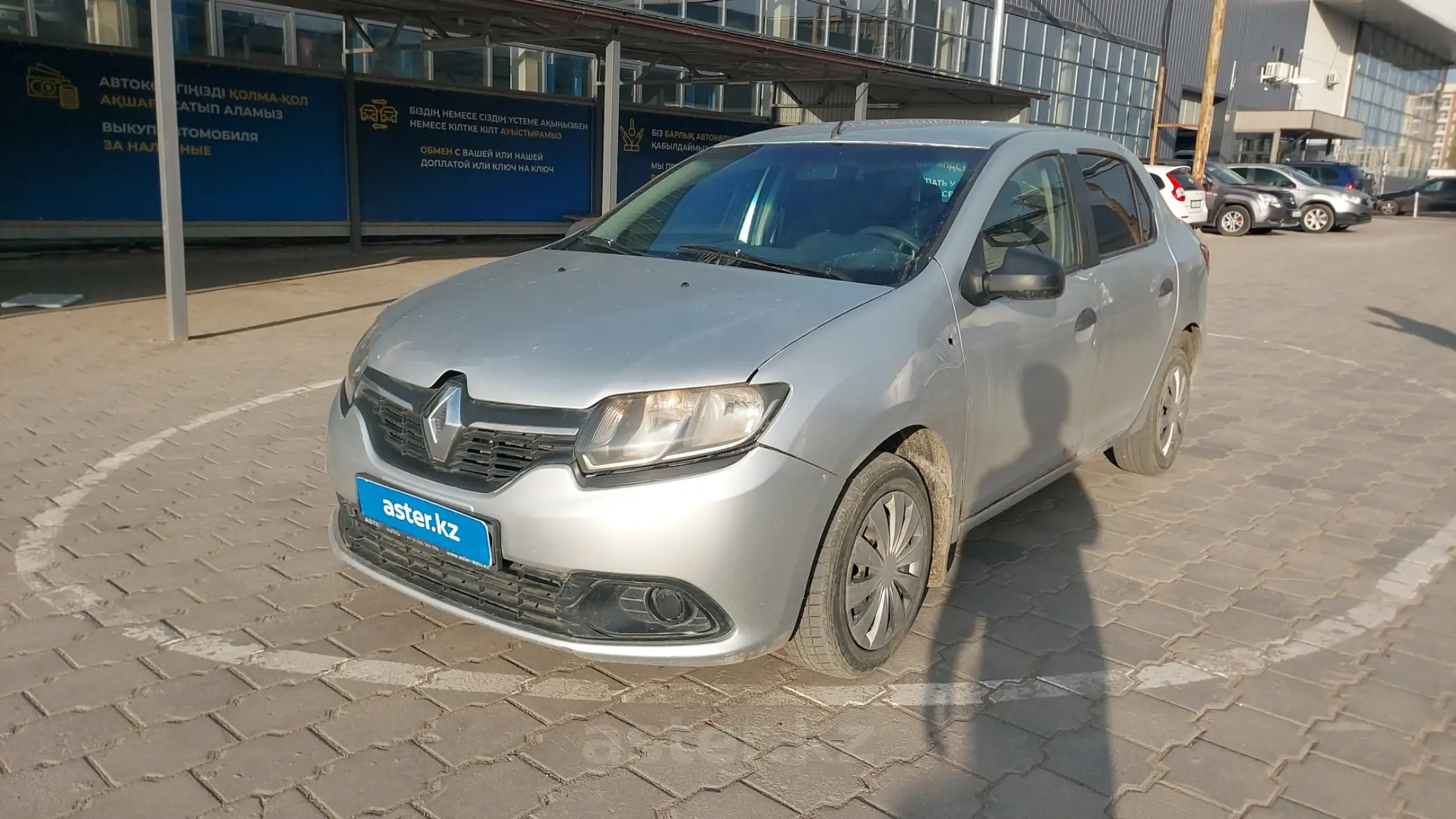 Renault Logan 2016