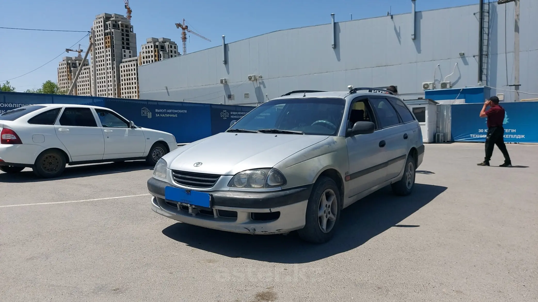 Купить Toyota Avensis 1999 года в Шымкенте, цена 1800000 тенге. Продажа  Toyota Avensis в Шымкенте - Aster.kz. №c838964