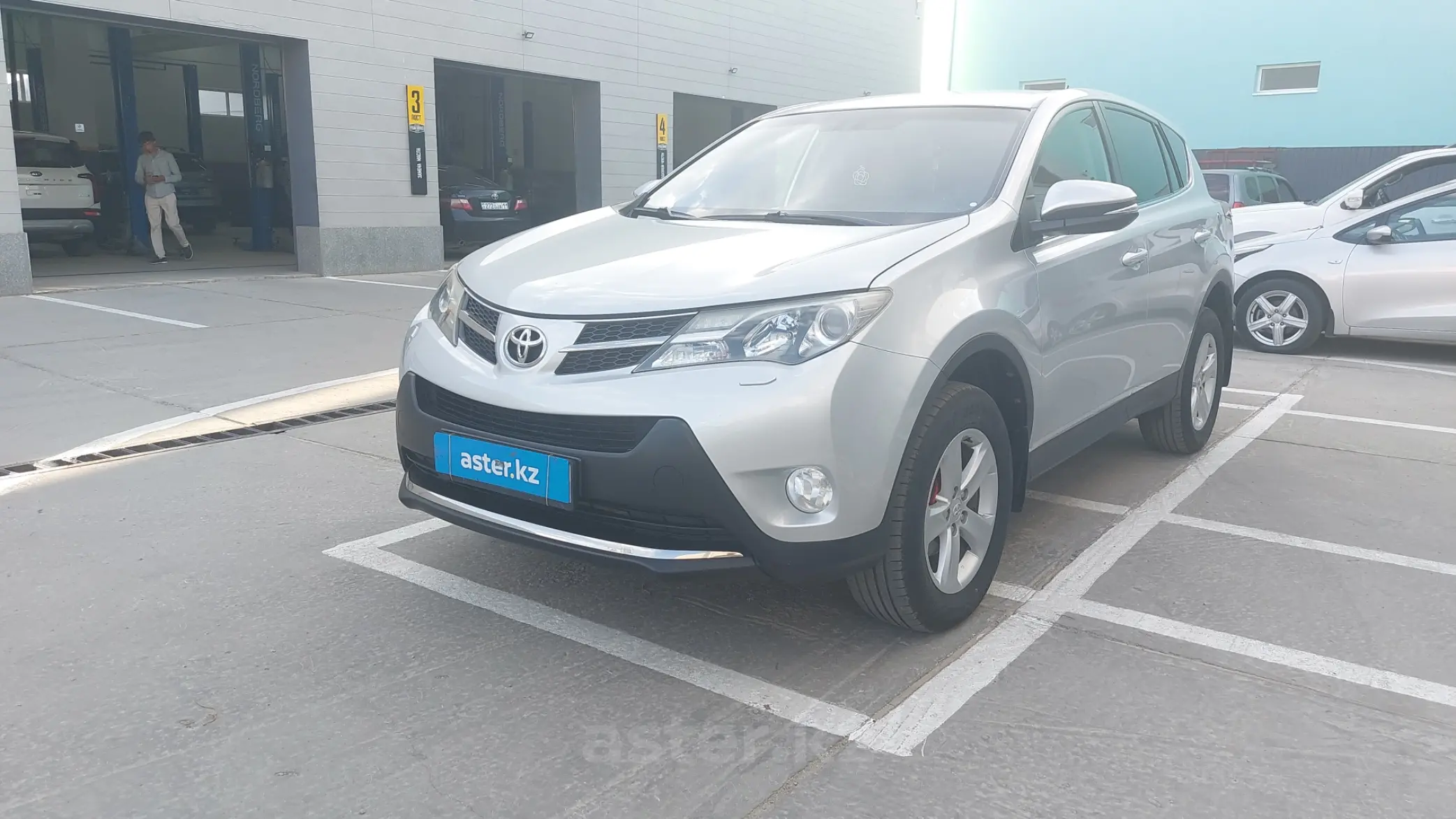 Toyota RAV4 2013