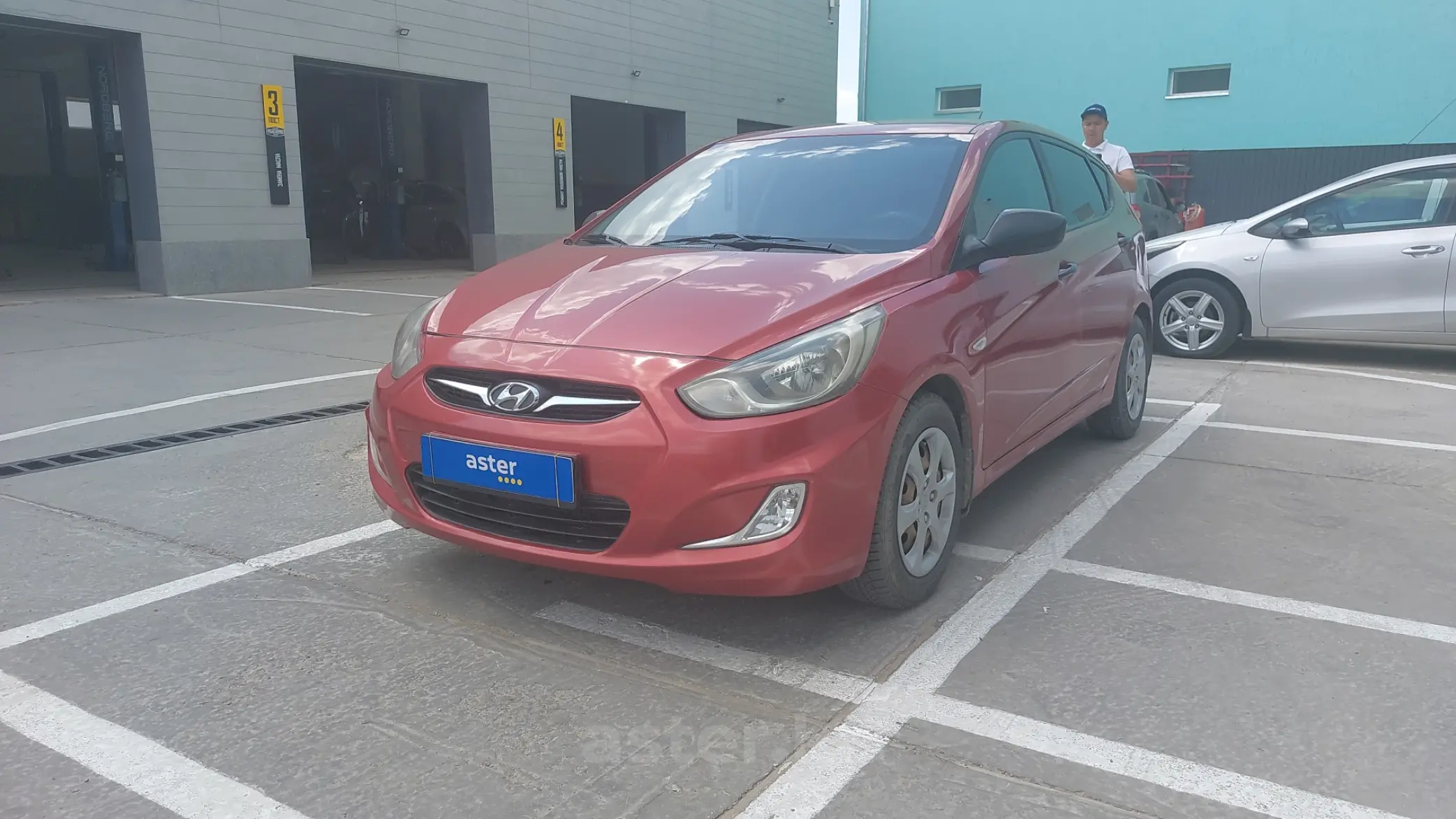 Hyundai Accent 2012