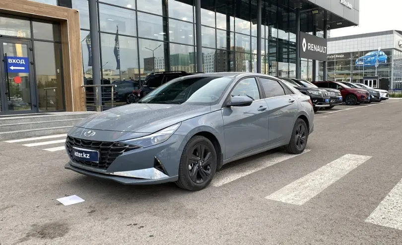 Hyundai Elantra 2021 года за 10 000 000 тг. в Астана