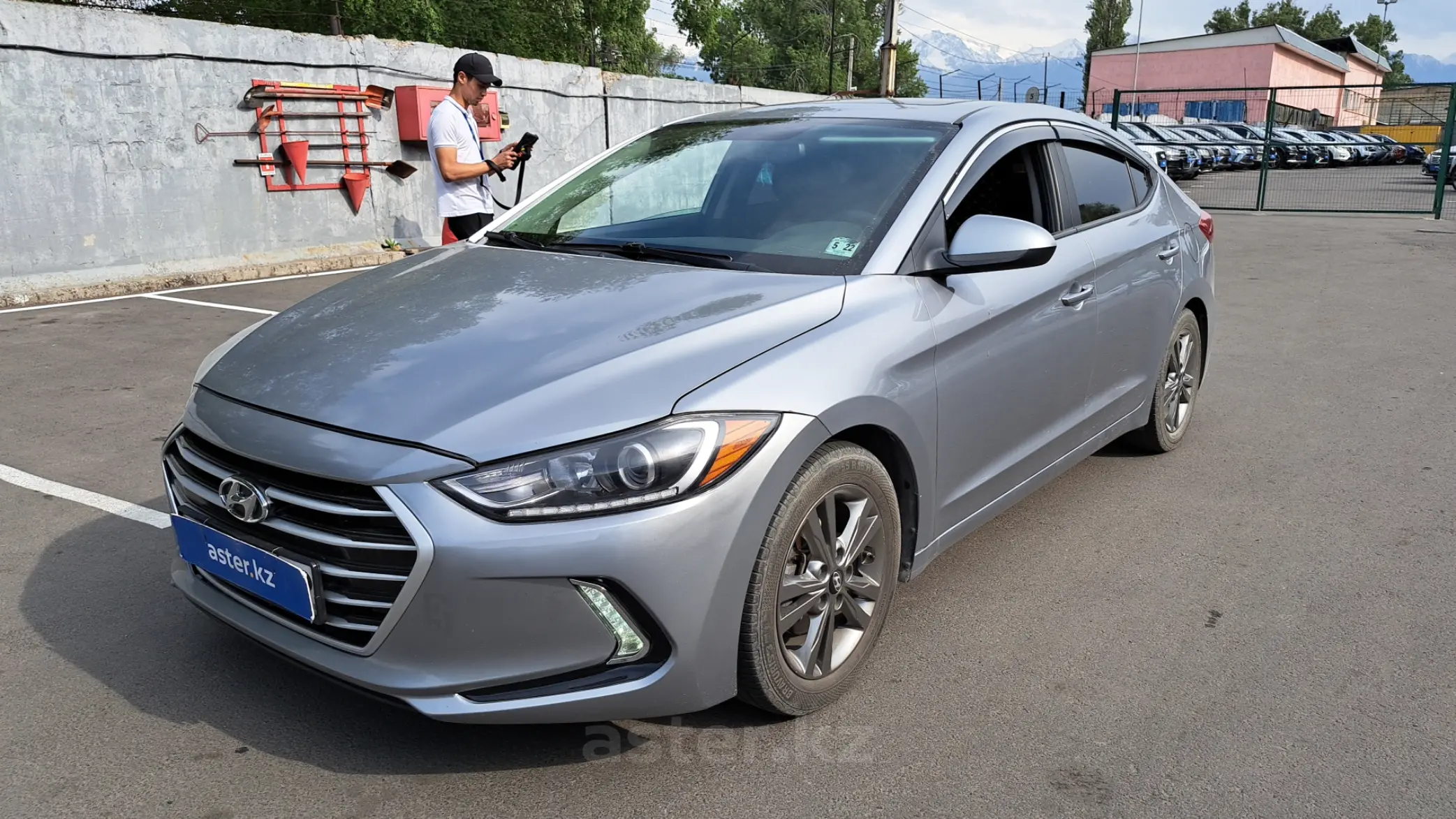 Hyundai Elantra 2016