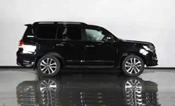 Toyota Land Cruiser 2018 года за 39 850 000 тг. в Астана фото 4