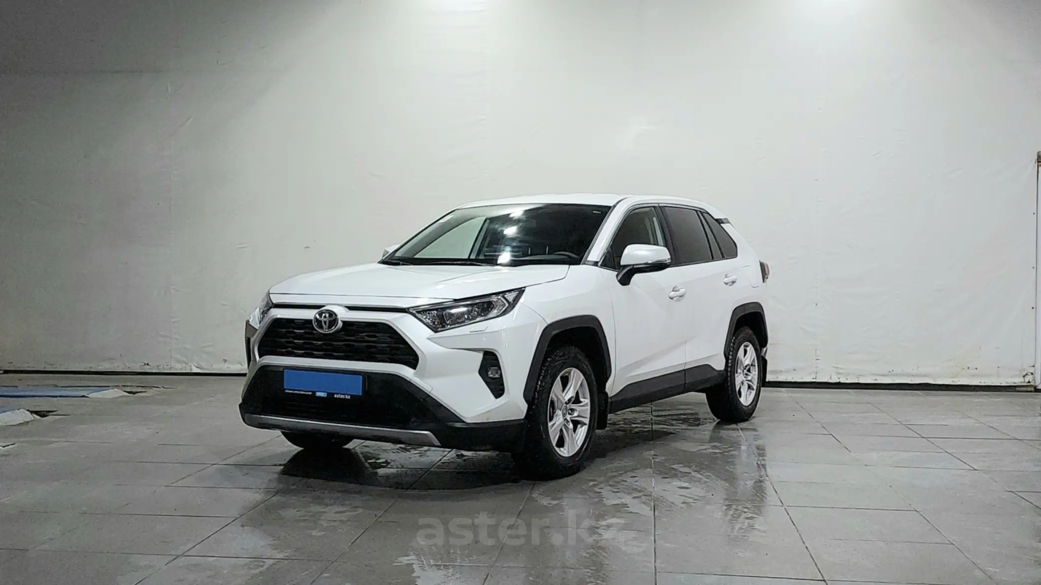 Toyota RAV4 2021