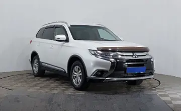 Mitsubishi Outlander 2015 года за 9 500 000 тг. в Астана фото 3