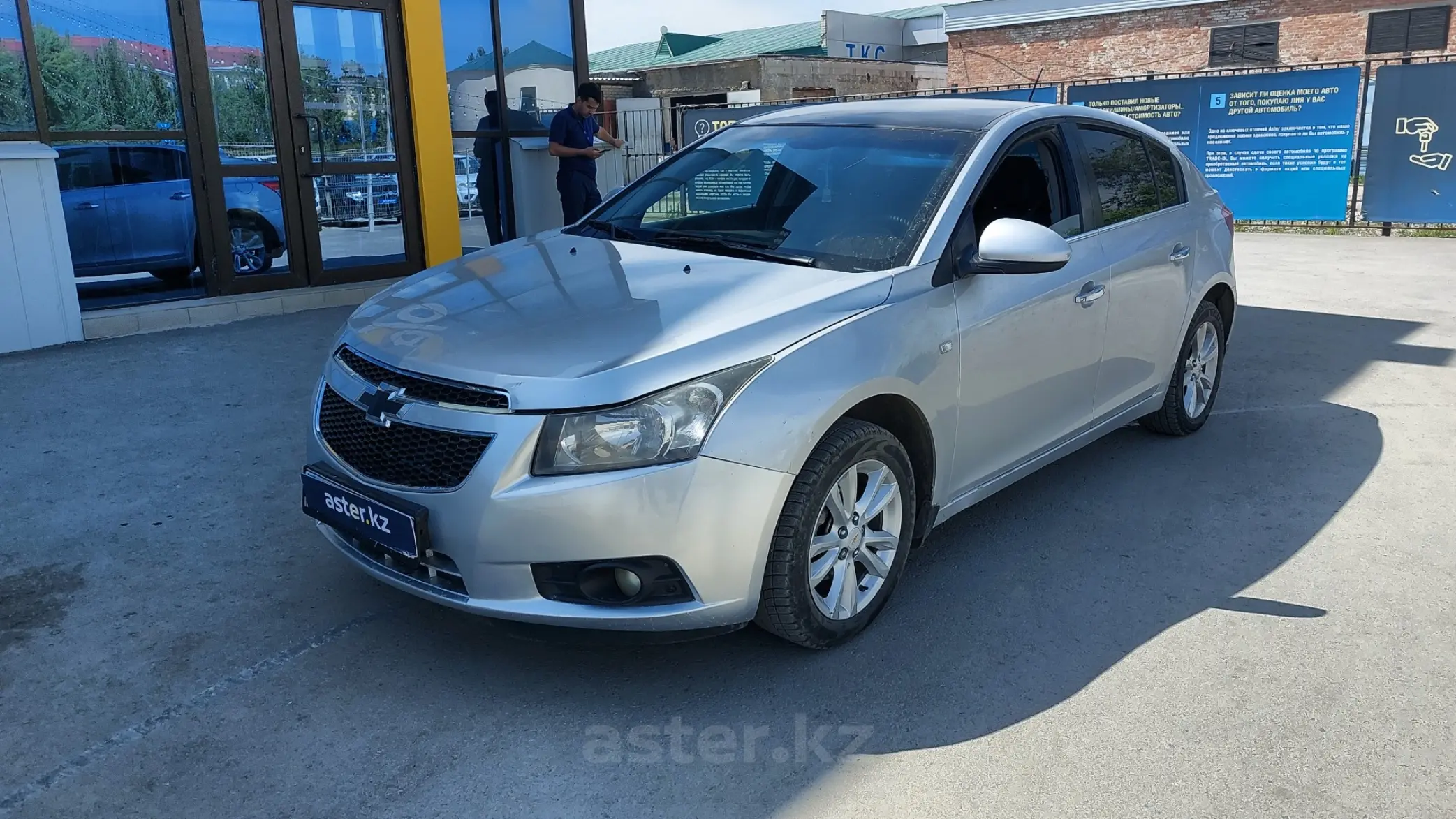 Купить Chevrolet Cruze 2011 года в Актобе, цена 4200000 тенге. Продажа  Chevrolet Cruze в Актобе - Aster.kz. №c843769