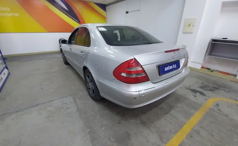 Mercedes-Benz E-Класс 2004 года за 4 000 000 тг. в Павлодарская область фото 4