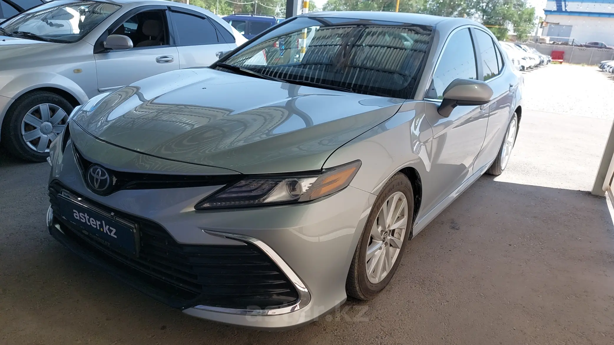 Toyota Camry 2021