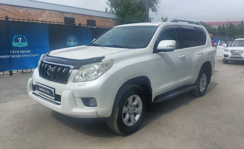 Toyota Land Cruiser Prado 2012 года за 16 900 000 тг. в Актобе