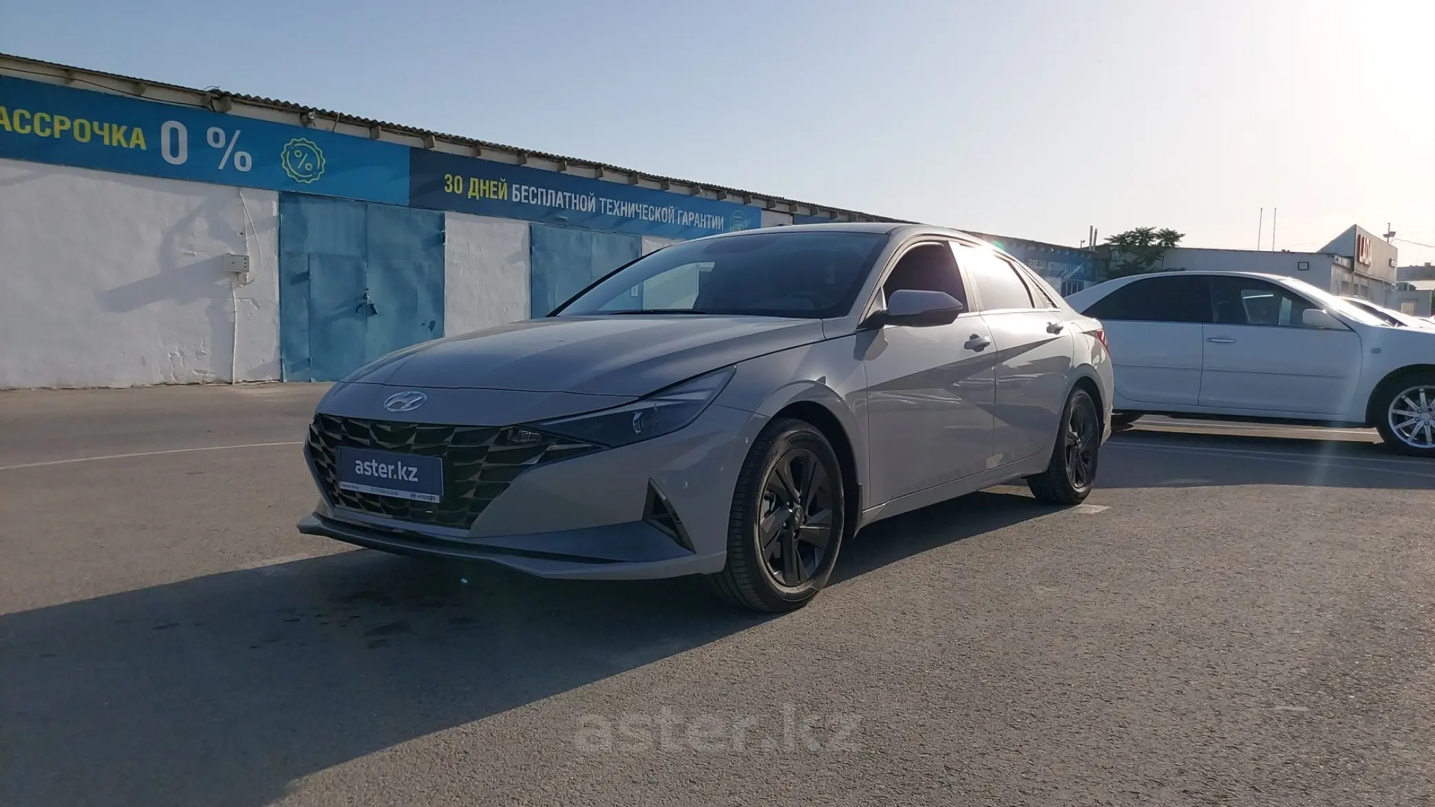 Hyundai Elantra 2023