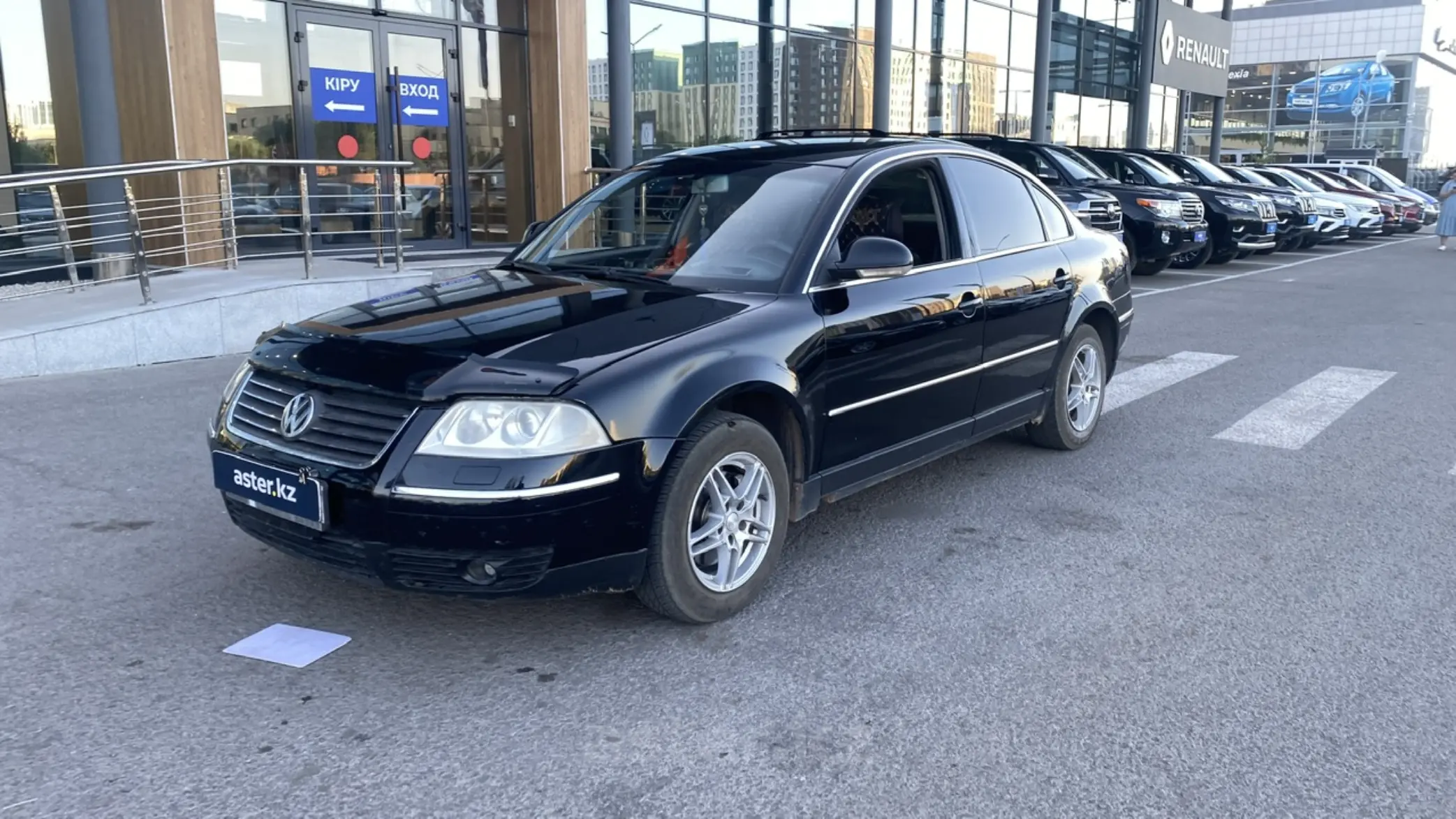 Volkswagen Passat черный 2005