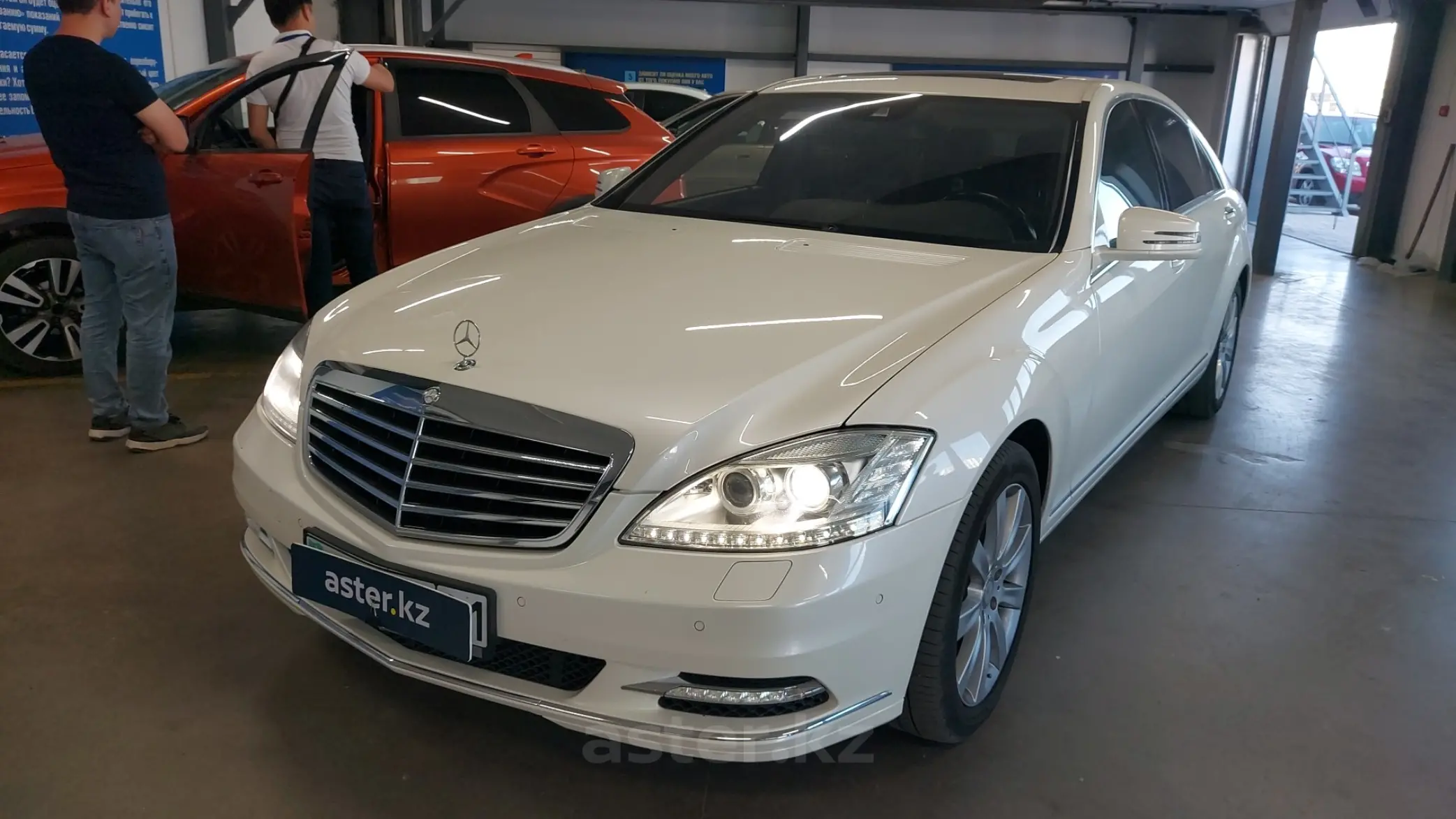 Mercedes-Benz S-Класс 2010